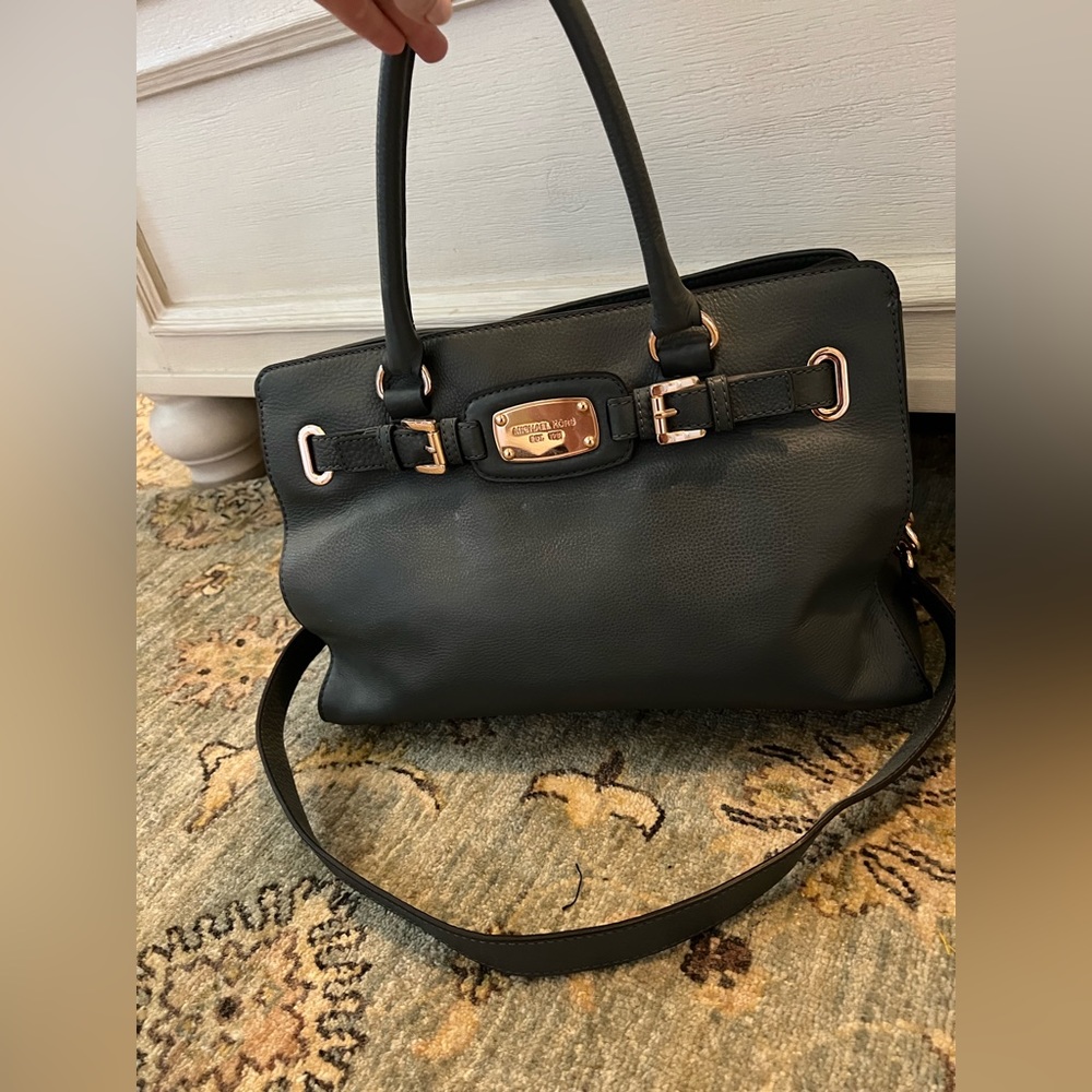 Michael kors Hamilton purse with rose gold accents-rare